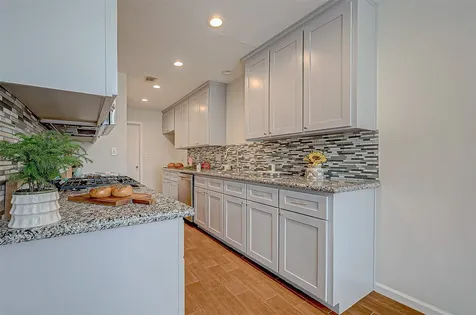 2022 Highland Hills Drive Sugar Land TX 77478