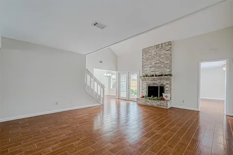 2022 Highland Hills Drive Sugar Land TX 77478