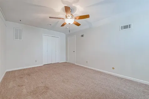 2022 Highland Hills Drive Sugar Land TX 77478