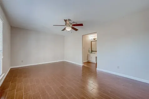 2022 Highland Hills Drive Sugar Land TX 77478