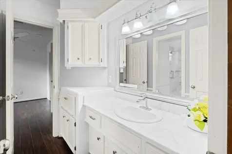 6710 Blue Hills Road Houston TX 77069
