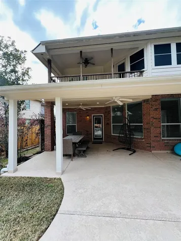 27 E Shale Creek Circle The Woodlands TX 77382