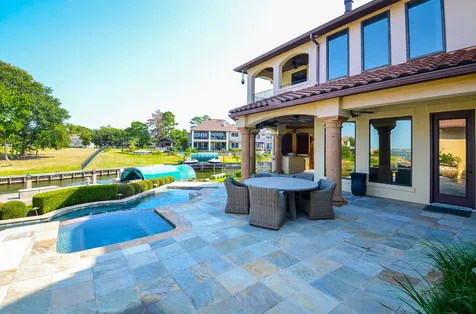 12316 Oak Bend Circle Conroe TX 77304