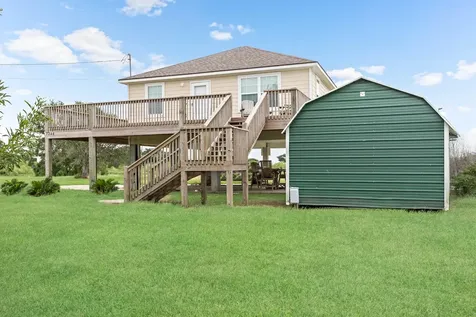 7244 S Gulfway Drive Sabine Pass TX 77642