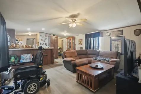 1006 W Toledo Street Seadrift TX 77983