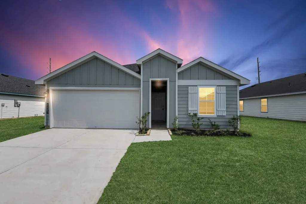 2007 Woodlark Way Sealy TX 77474