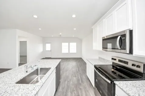2007 Woodlark Way Sealy TX 77474