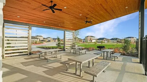 2007 Woodlark Way Sealy TX 77474