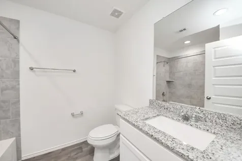 2007 Woodlark Way Sealy TX 77474