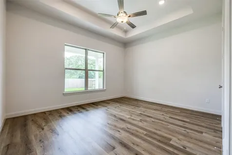 369 Covey Lane Sealy TX 77474