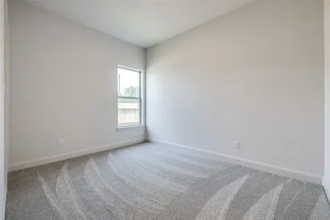 369 Covey Lane Sealy TX 77474