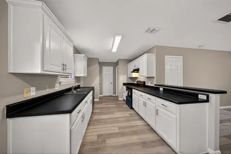 5754 Butch Canyon San Antonio TX 78252