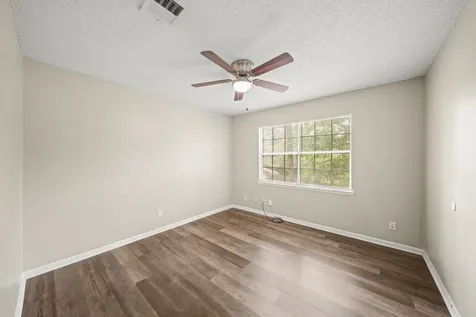 1123 Marne Lane Houston TX 77090