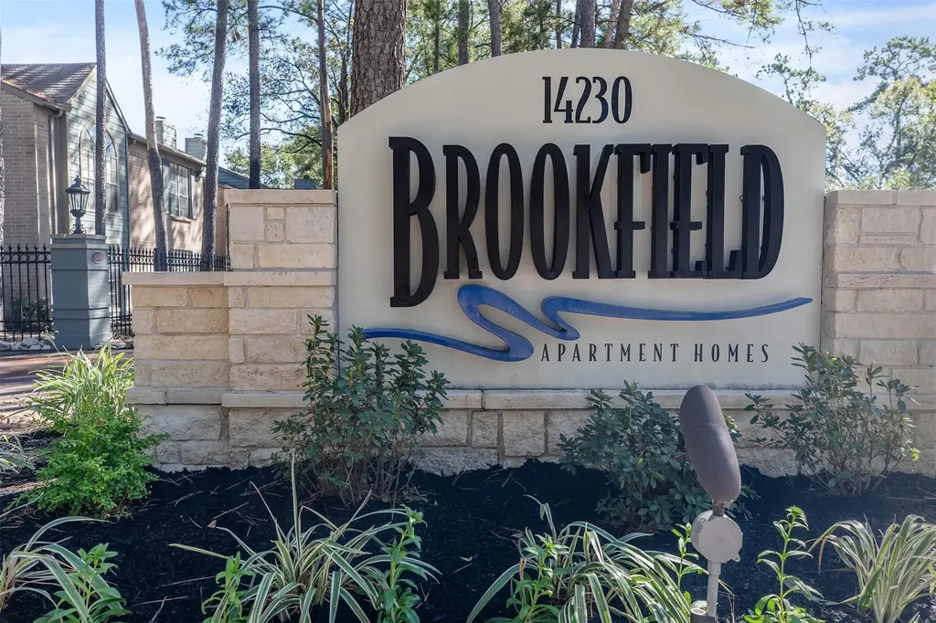 14230 Wunderlich Drive 109 Houston TX 77069