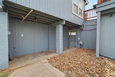 370 Ling Street Bayou Vista TX 77563