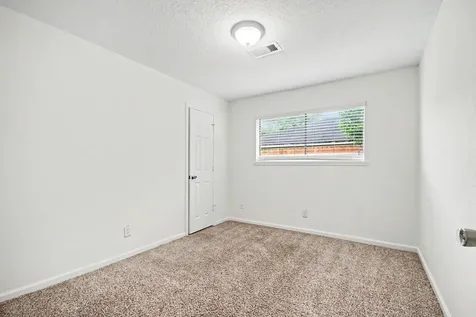 1227 Mission Drive La Porte TX 77571