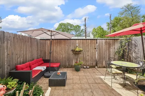 413 N Post Oak Lane 413 Houston TX 77024