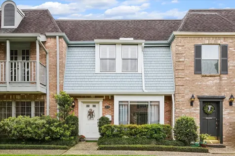 413 N Post Oak Lane 413 Houston TX 77024