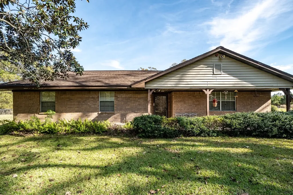 10488 Fostoria Road Cleveland TX 77328