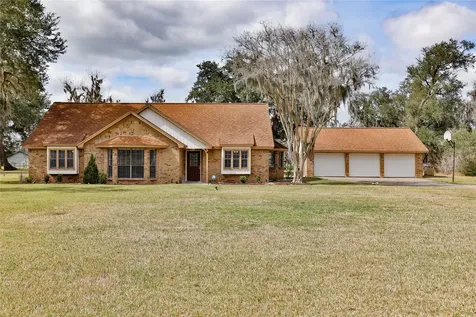 211 Bayou Road Lake Jackson TX 77566