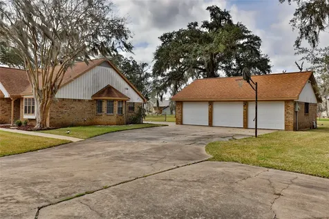 211 Bayou Road Lake Jackson TX 77566