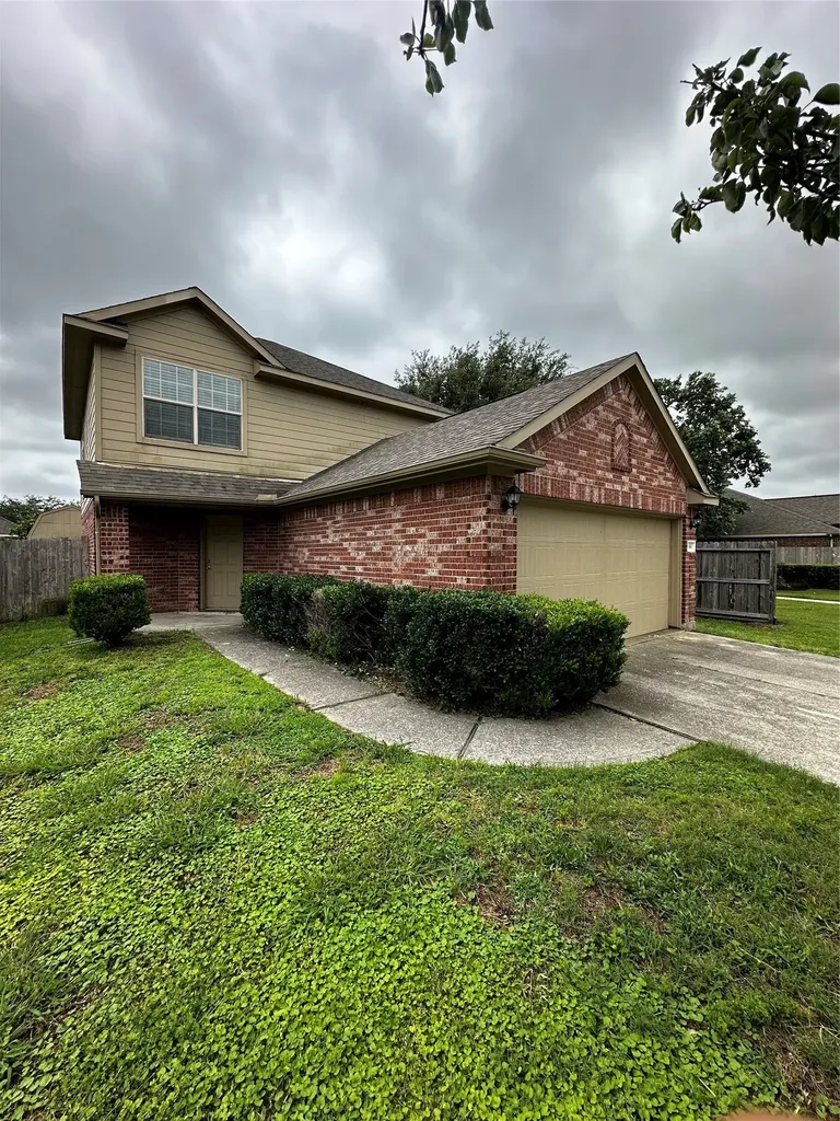 4330 Sprangletop Avenue Baytown TX 77521