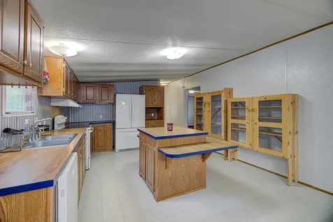 102 County Road 2194 Road W Cleveland TX 77327