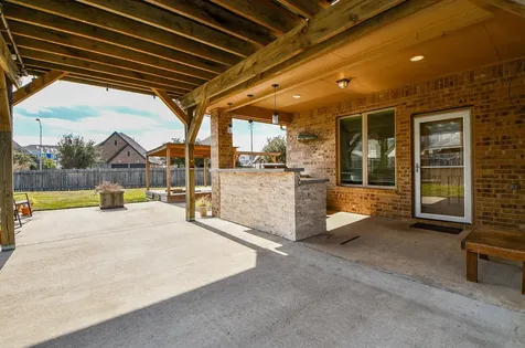 4206 Fenetre Forest Street Katy TX 77493