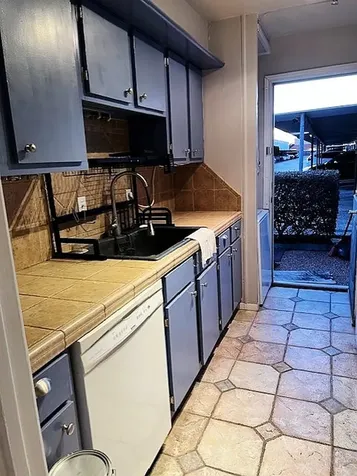 6402 Del Monte Drive 30 Houston TX 77057