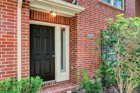 818 W Heights Hollow Lane Houston TX 77007