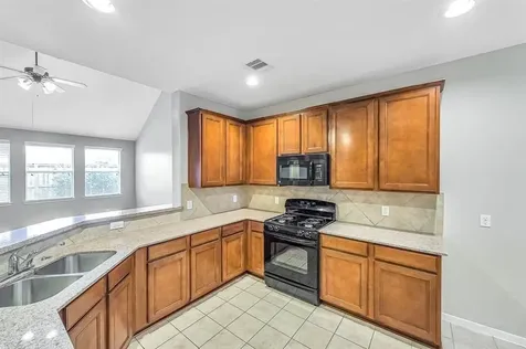 6430 Wilshire Fern Houston TX 77040
