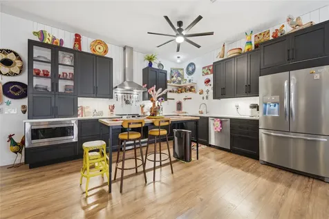 540 Hickory Creek Road Bellville TX 77418