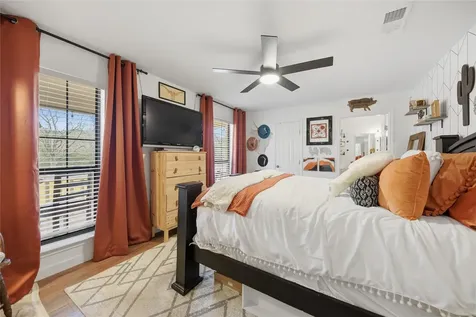 540 Hickory Creek Road Bellville TX 77418
