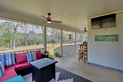 540 Hickory Creek Road Bellville TX 77418