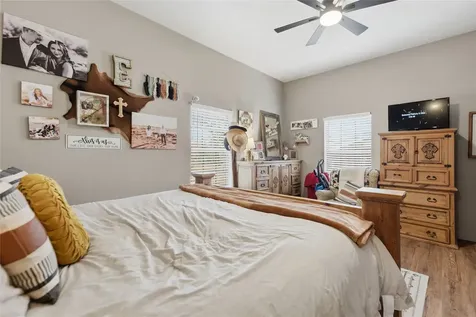 540 Hickory Creek Road Bellville TX 77418