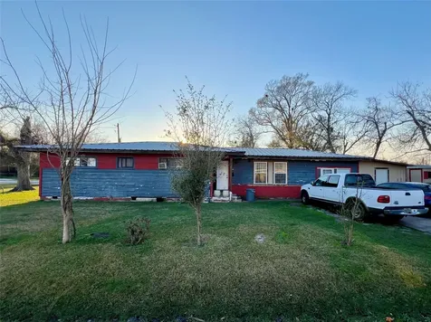 2950 Waco Street Beaumont TX 77701