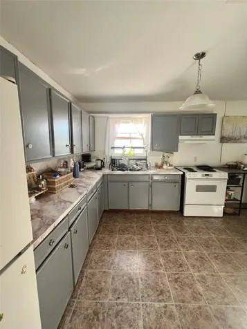 2950 Waco Street Beaumont TX 77701