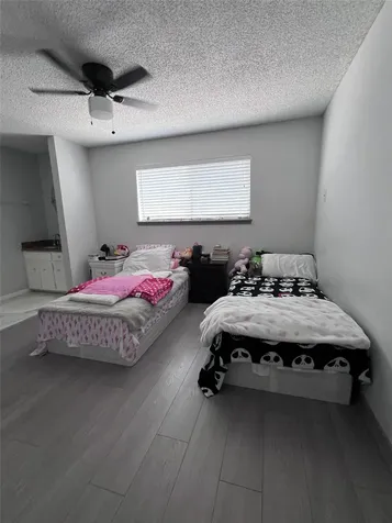 13798 Hollowgreen Drive 305 Houston TX 77082