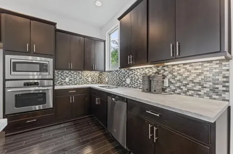 5228 Maxie Street B Houston TX 77007