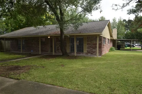 9902 Tolman Street N Houston TX 77034
