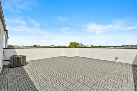 3116 Clay Street Houston TX 77003
