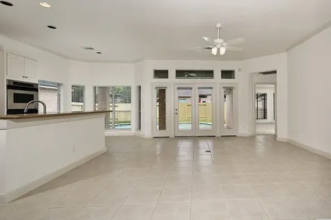 15 Rockledge The Woodlands TX 77382