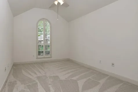 15 Rockledge The Woodlands TX 77382