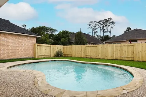 15 Rockledge The Woodlands TX 77382