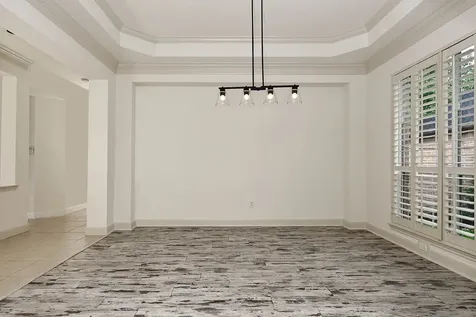 15 Rockledge The Woodlands TX 77382