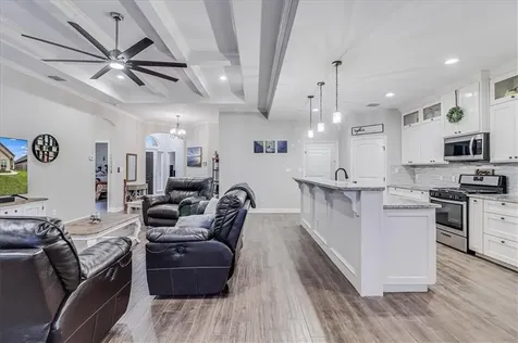 3833 Pennine Way Corpus Christi TX 78414