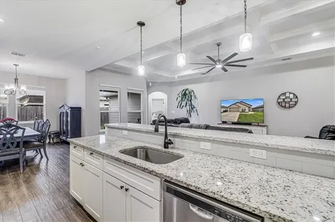 3833 Pennine Way Corpus Christi TX 78414