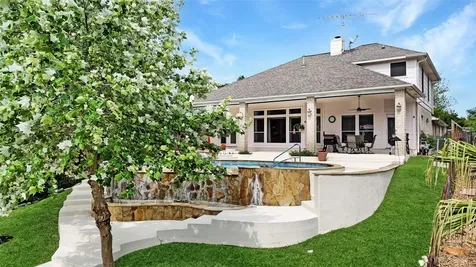 12516 Lake Vista Drive Willis TX 77318