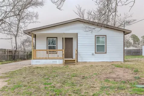 729 N Planters Street Emory TX 75440