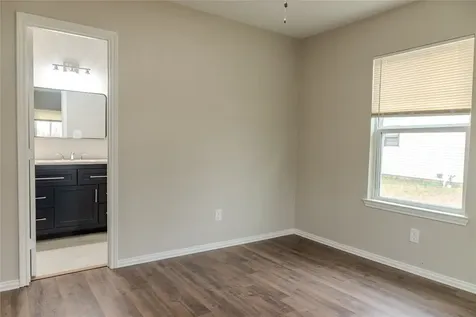 729 N Planters Street Emory TX 75440